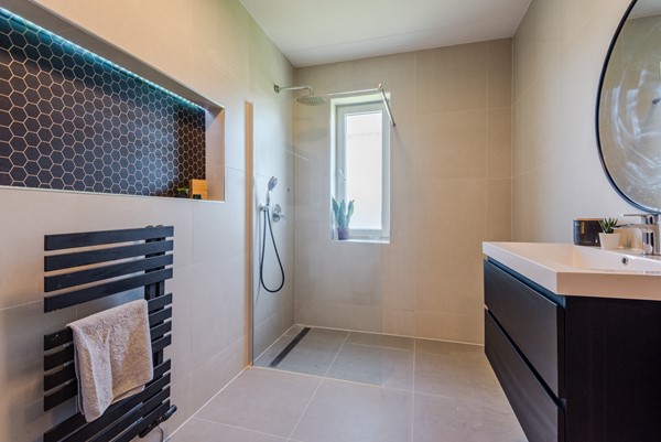 Medium property photo - Wimpelplantsoen 227, 1319 ED Almere